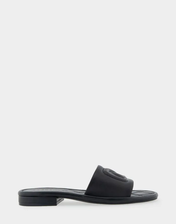 Aerosoles Comfortable Women039s Debossed Chain Link Slide Sandal In Black Leather Black Leather Women Slides Aerosoles Comfortable Women039s Debossed Chain Link Slide Sandal In Black Leather Black Leather Women Slides