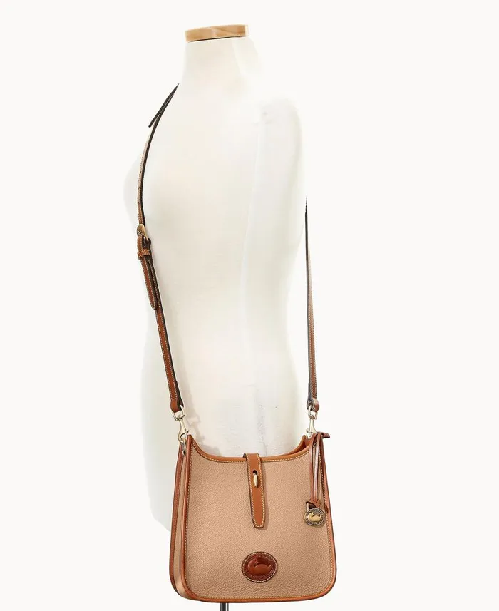 All Weather Leather 30 Crossbody 22 Taupe Woman Dooney and Bourke Crossbodies All Weather Leather 30 Crossbody 22 Taupe Woman Dooney and Bourke Crossbodies