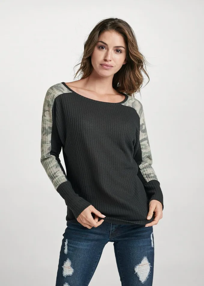 CAMO STRIPE WAFFLE KNIT TOP Black Multi Women VENUS Tops