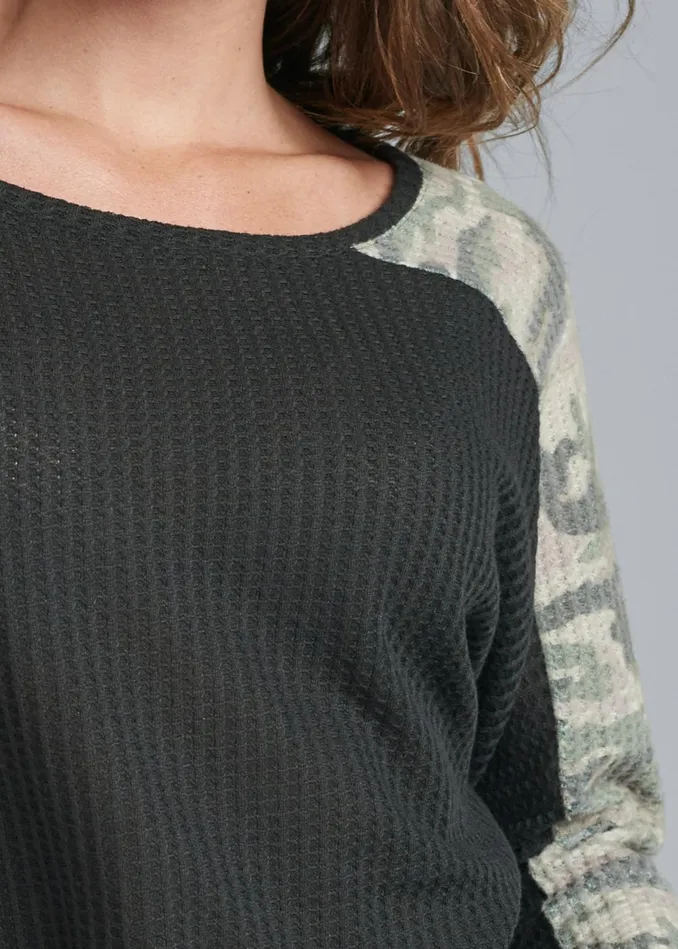 CAMO STRIPE WAFFLE KNIT TOP Black Multi Women VENUS Tops
