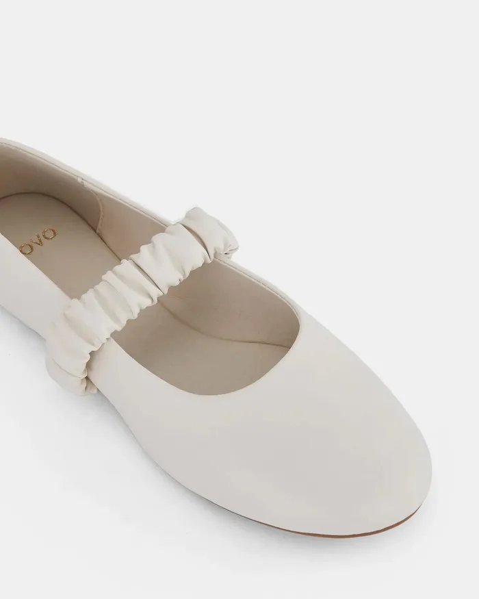 Casuals NOVO Shoes Women CASS CREAM Ballet Flats
