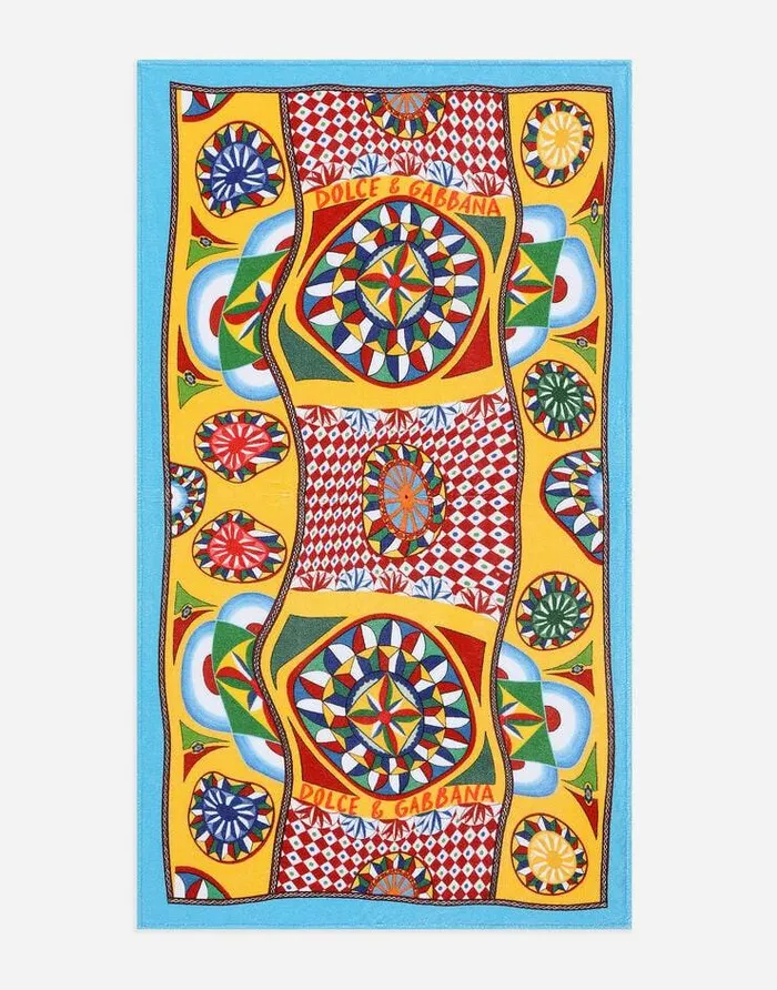 Dolce and Gabbana Accessories Children Carrettoprint Terry Beach Towel 14021580 Red Dolce and Gabbana Accessories Children Carrettoprint Terry Beach Towel 14021580 Red