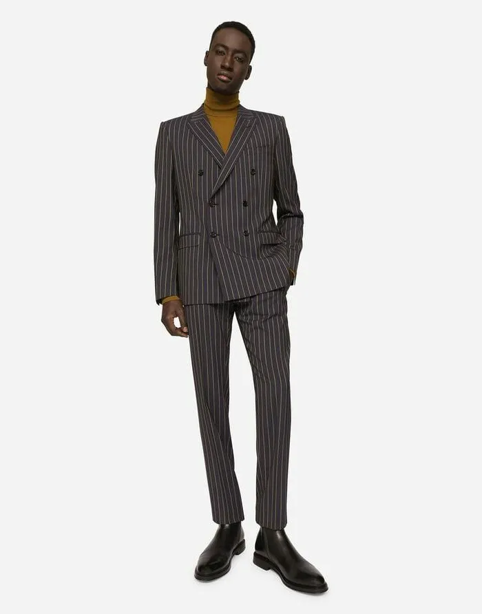 Dolce and Gabbana Sweaters And Cardigans Men Cashmere And Silk Turtleneck Sweater Beige Dolce and Gabbana Sweaters And Cardigans Men Cashmere And Silk Turtleneck Sweater Beige