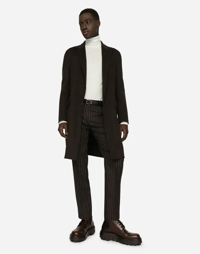 Dolce and Gabbana Sweaters And Cardigans Men Cashmere And Silk Turtleneck Sweater White Dolce and Gabbana Sweaters And Cardigans Men Cashmere And Silk Turtleneck Sweater White