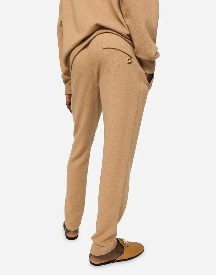 Dolce and Gabbana Trousers And Shorts Men Cashmere Jogging Pants With DG Logo Beige Dolce and Gabbana Trousers And Shorts Men Cashmere Jogging Pants With DG Logo Beige