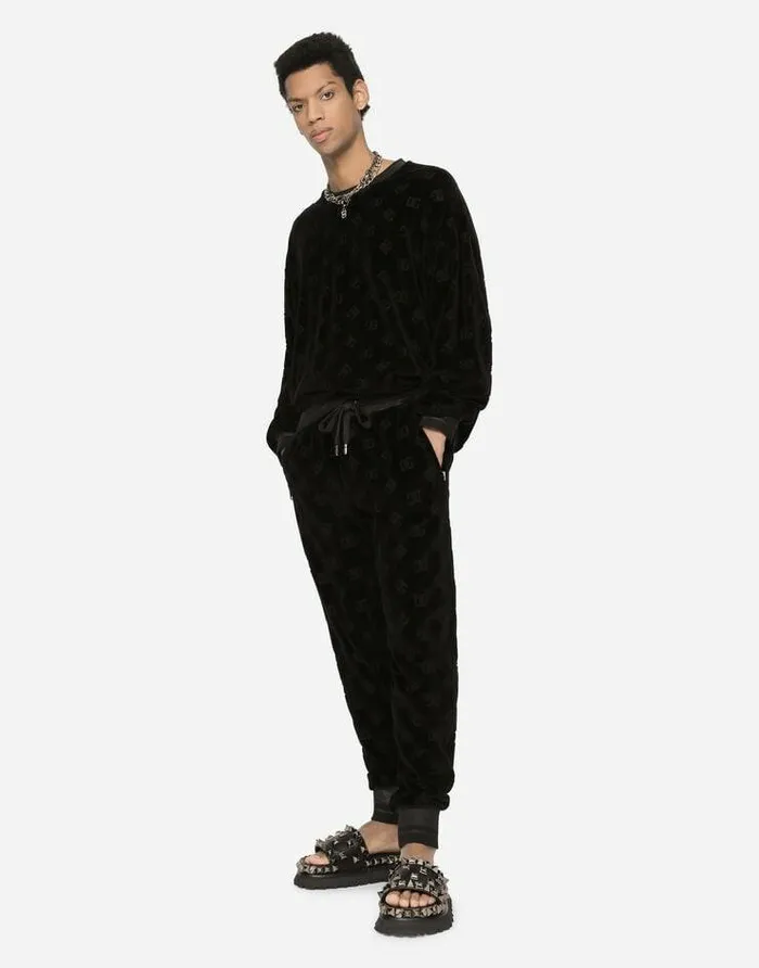 Dolce and Gabbana Trousers And Shorts Men Jersey Jacquard Jogging Pants With DG Logo Black Dolce and Gabbana Trousers And Shorts Men Jersey Jacquard Jogging Pants With DG Logo Black