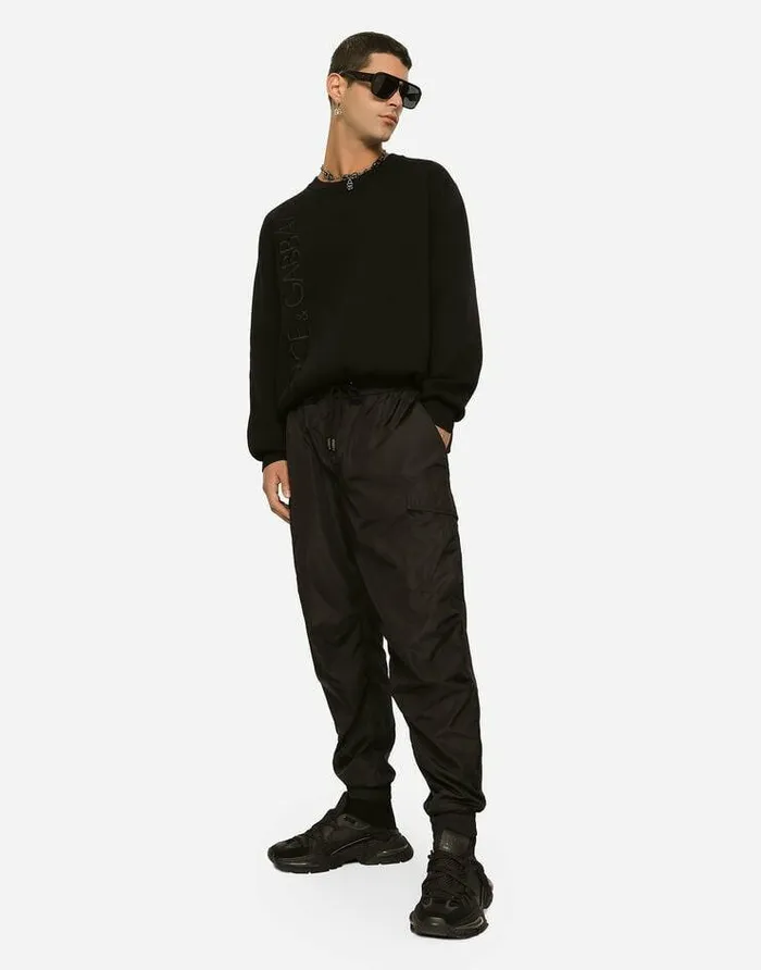 Dolce and Gabbana Trousers And Shorts Men Nylon Cargo Pants With Logo Tag Black Dolce and Gabbana Trousers And Shorts Men Nylon Cargo Pants With Logo Tag Black