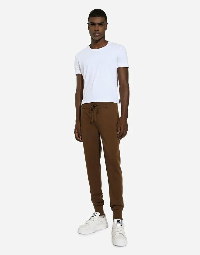 Dolce and Gabbana Trousers And Shorts Men Wool And Cashmere Knit Jogging Pants Brown Dolce and Gabbana Trousers And Shorts Men Wool And Cashmere Knit Jogging Pants Brown