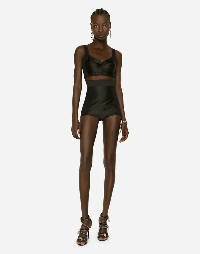 Dolce and Gabbana Trousers And Shorts Women Corsetstyle Culotte Black Dolce and Gabbana Trousers And Shorts Women Corsetstyle Culotte Black