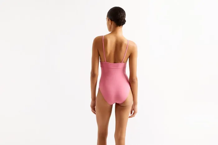 ERES Larcin Triangle OnePiece Litchi 23e Women OnePiece Swimsuits