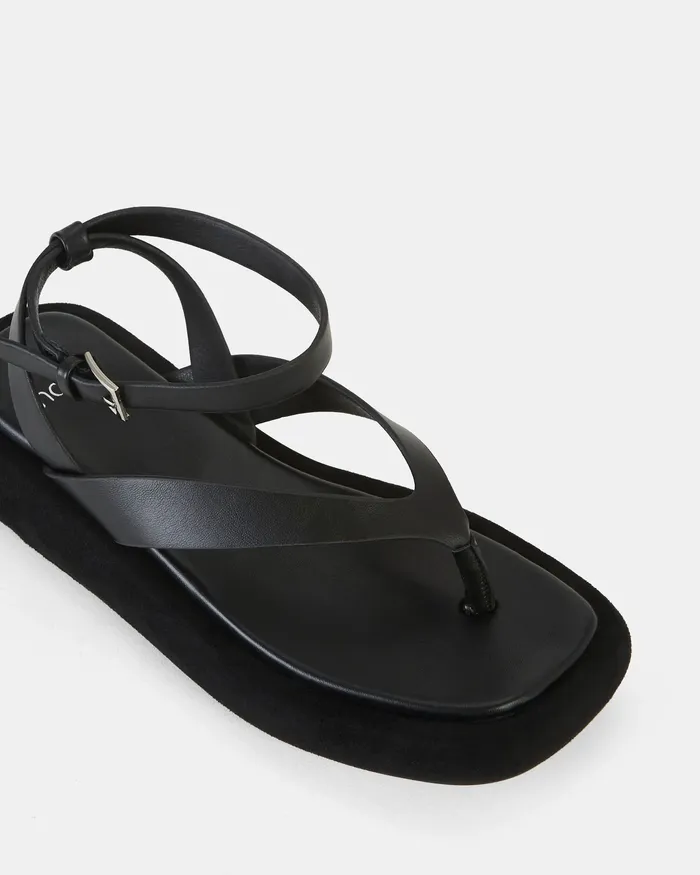 Flat Sandals NOVO Shoes Women TAHNEY BLACK Sandals
