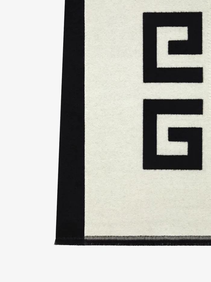 Givenchy 4G Scarf In Wool Blackwhite Men Scarves and Ties Givenchy 4G Scarf In Wool Blackwhite Men Scarves and Ties