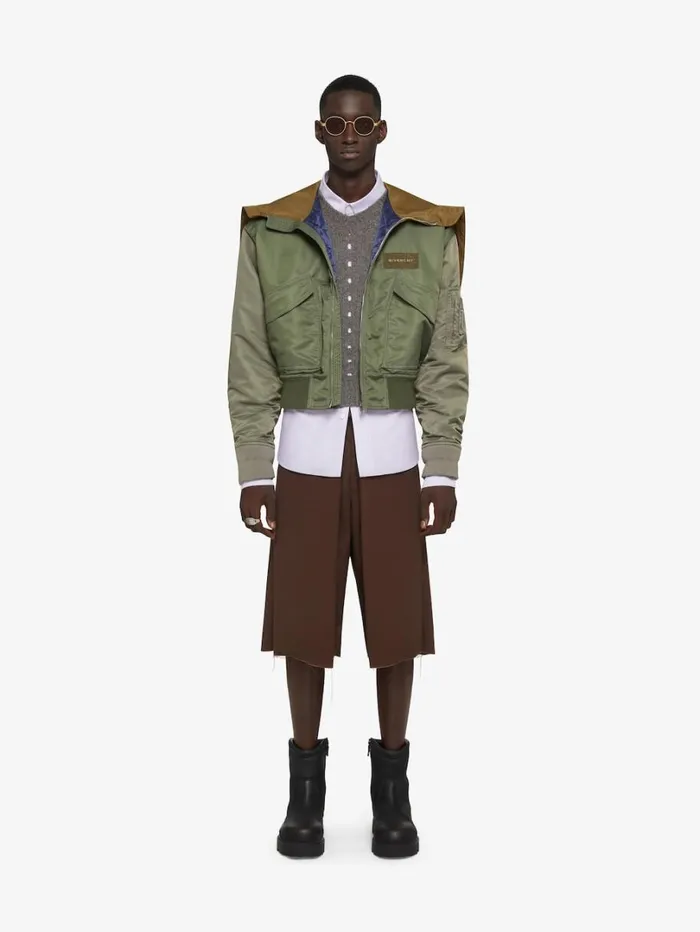 Givenchy Extra Wide Chino Bermuda Shorts In Canvas Brown Men Pants and Shorts Givenchy Extra Wide Chino Bermuda Shorts In Canvas Brown Men Pants and Shorts