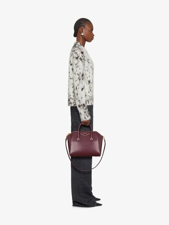 Givenchy Small Antigona Bag In Box Leather Oxblood Red Women Antigona Givenchy Small Antigona Bag In Box Leather Oxblood Red Women Antigona