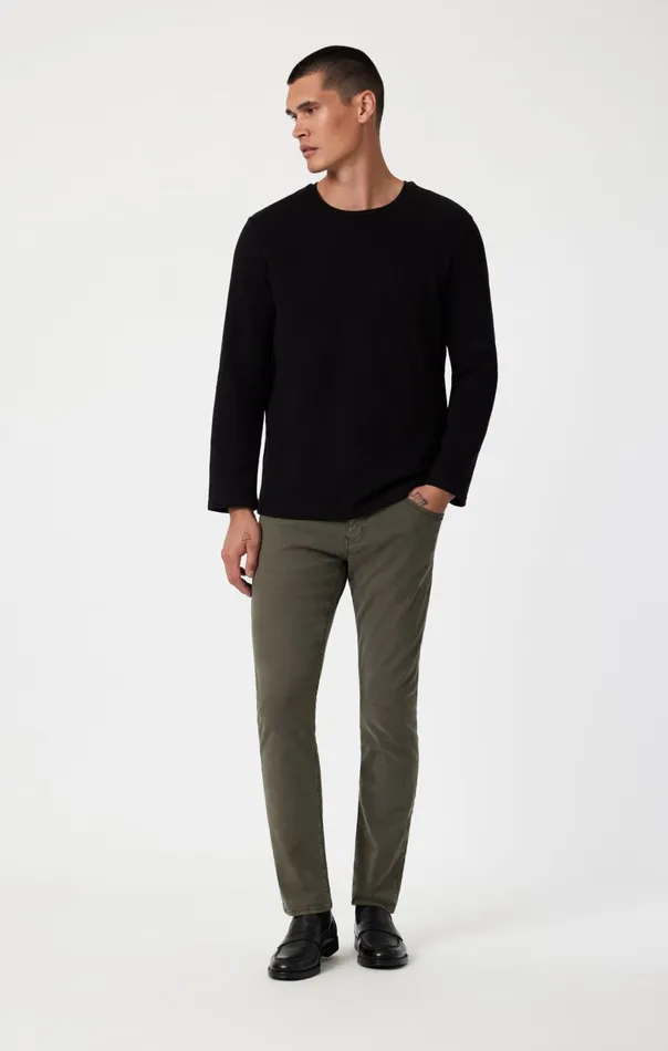 Jake Slim Leg In Tea Leaf Luxe Twill Men Mavi Jeans Pants