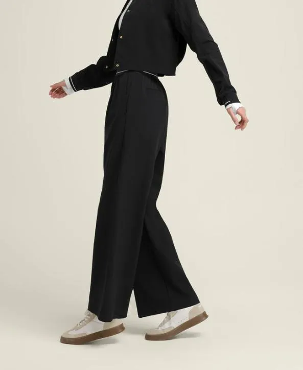 Leggings and Pants Women Wilson Wynne Pleated Pant Black