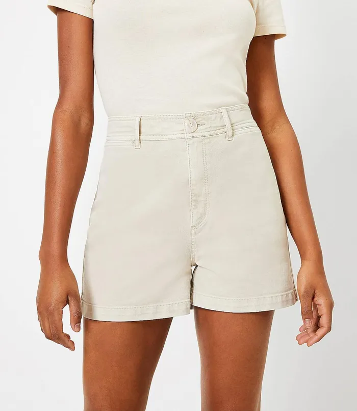 LOFT Petite Welt Pocket Denim Shorts Light Pebble Women Petite Shorts