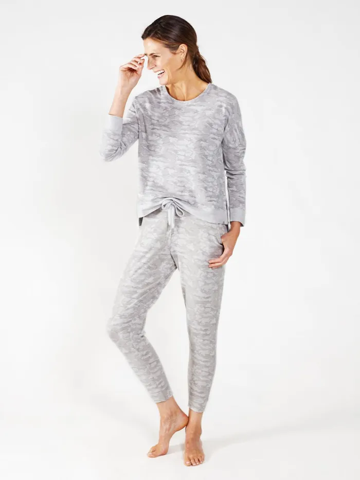 Lounge Women Tasc Performance Varsity Brushed Lightweight Jogger