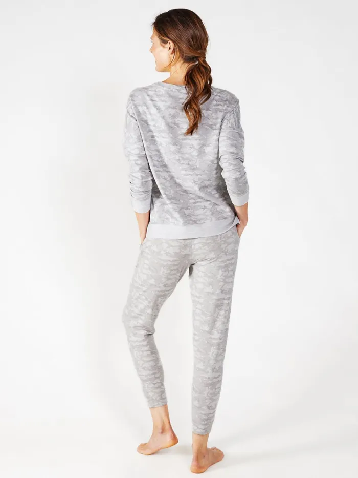 Lounge Women Tasc Performance Varsity Brushed Lightweight Jogger