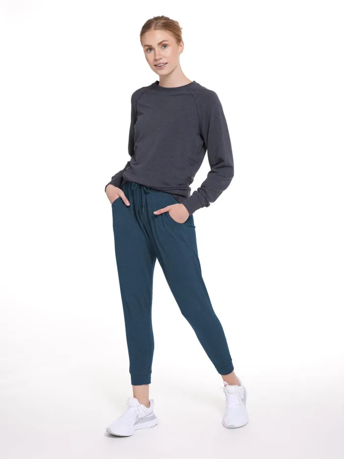 Lounge Women Tasc Performance Varsity Brushed Lightweight Jogger