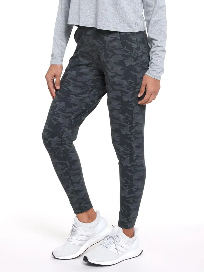 Lounge Women Tasc Performance Varsity Brushed Lightweight Jogger