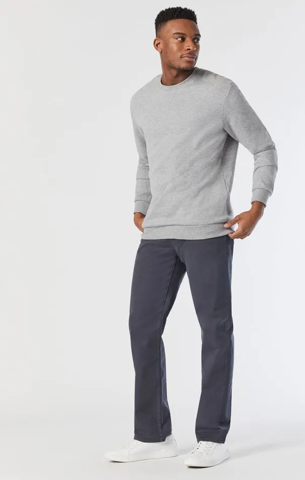 Matt Relaxed Straight Leg In Ebony Twill Men Mavi Jeans Pants