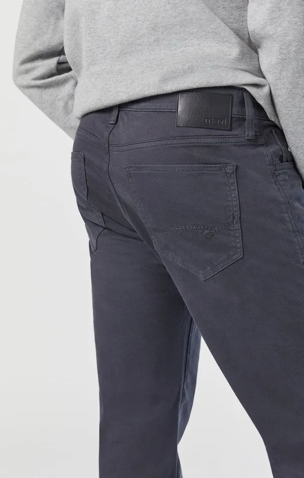Matt Relaxed Straight Leg In Ebony Twill Men Mavi Jeans Pants Matt Relaxed Straight Leg In Ebony Twill Men Mavi Jeans Pants
