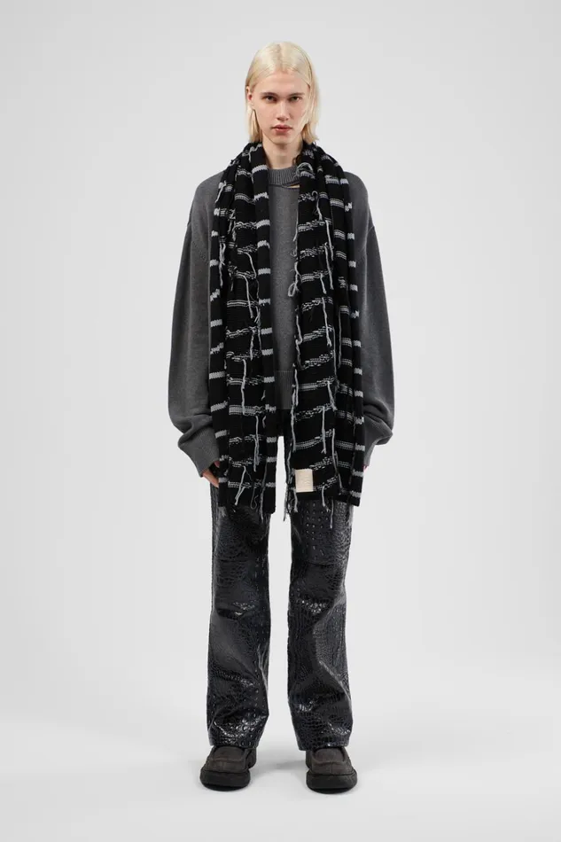 Men Knit Scarf Black Intarsia Knit Scarf Camper Knit Men Knit Scarf Black Intarsia Knit Scarf Camper Knit