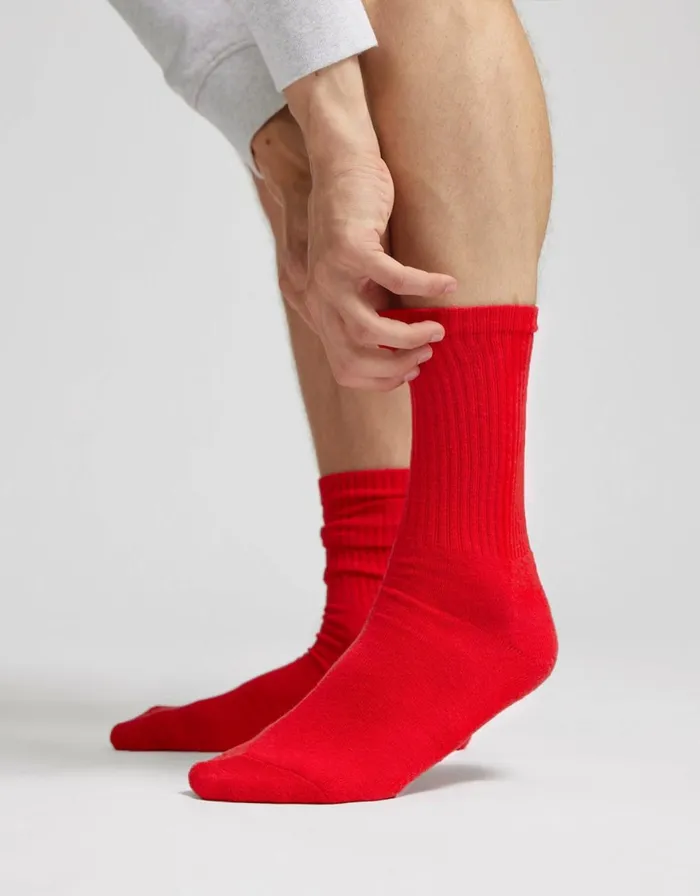 Men Socks and Colorful Standard Organic Active Sock Scarlet Red