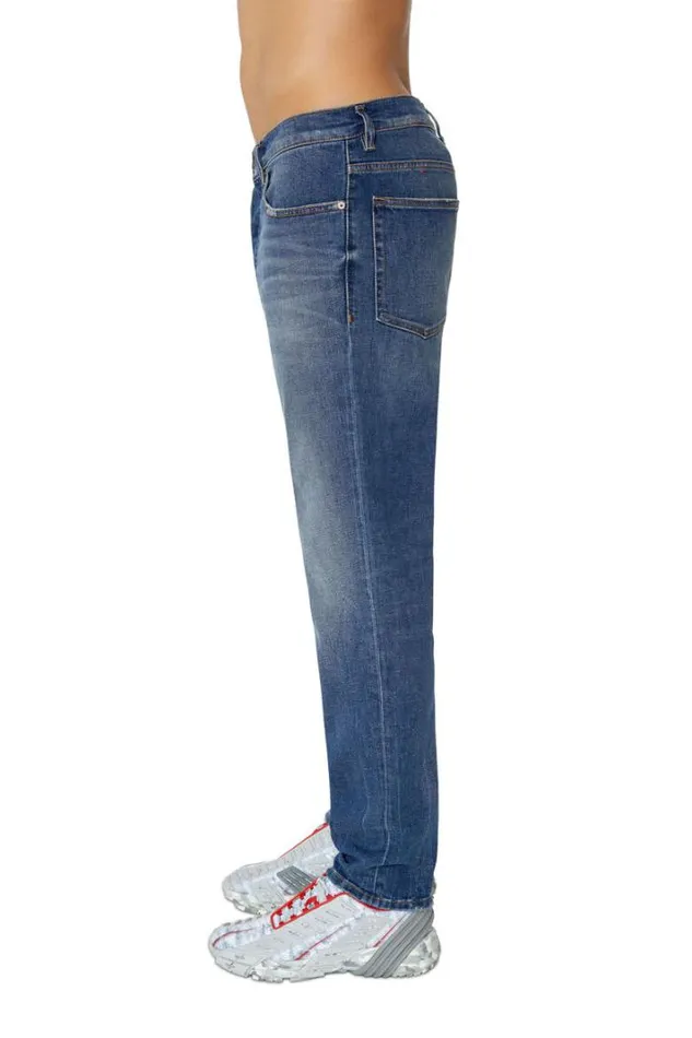Men Tapered Jeans 2005 DFining 09e66 Dark Blue Diesel Tapered Men Tapered Jeans 2005 DFining 09e66 Dark Blue Diesel Tapered
