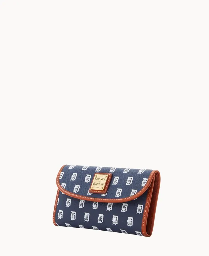 MLB Tigers Continental Clutch Tigers ManWoman Dooney and Bourke Wallets MLB Tigers Continental Clutch Tigers ManWoman Dooney and Bourke Wallets