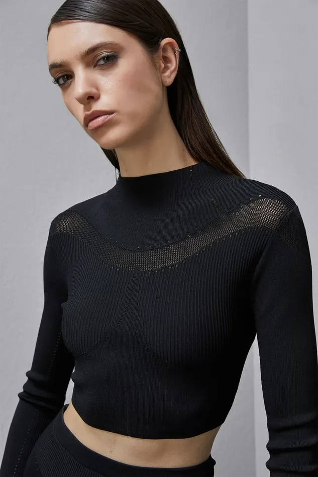 Patrizia Pepe Tailleur LongSleeved Viscose Blend Sweater Black 8211 Women