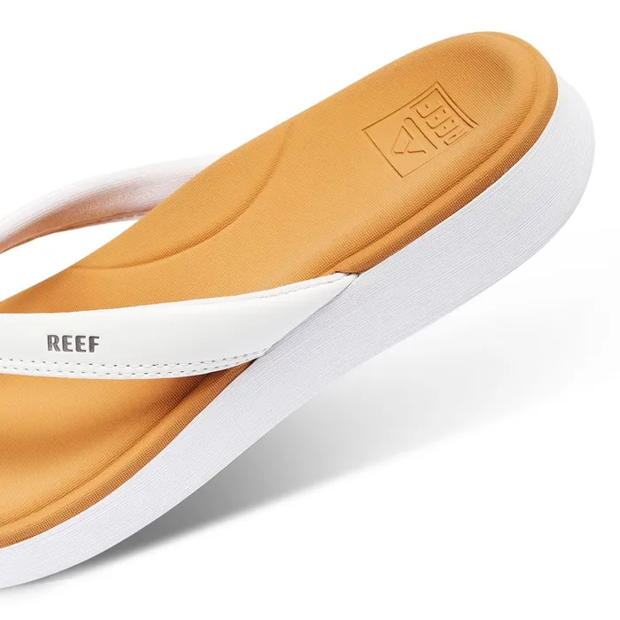 Reef Sandals Cushion Cloud Whitetan 8211 Women Reef Sandals Cushion Cloud Whitetan 8211 Women