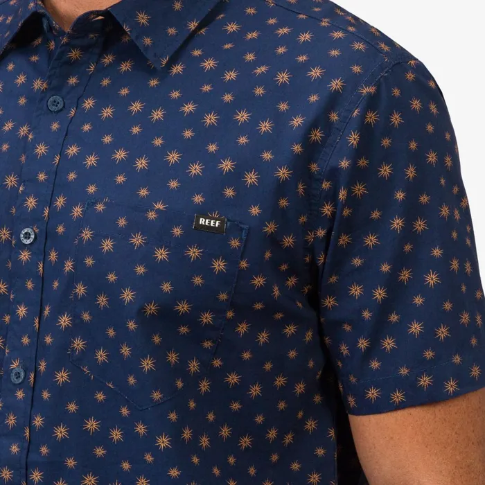 Reef TShirts and Shirts Bentley Short Sleeve Woven Shirt Dress Blues 8211 Men Reef TShirts and Shirts Bentley Short Sleeve Woven Shirt Dress Blues 8211 Men