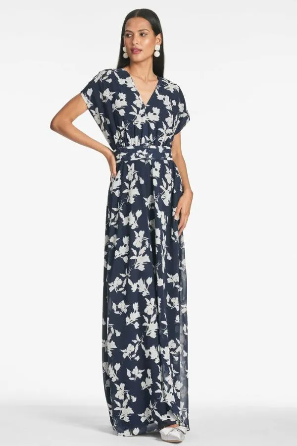 Sachin and Babi Leah Gown 8211 Navy Venetia Petal Navy Venetia Petal Women Plus Sizes Sachin and Babi Leah Gown 8211 Navy Venetia Petal Navy Venetia Petal Women Plus Sizes