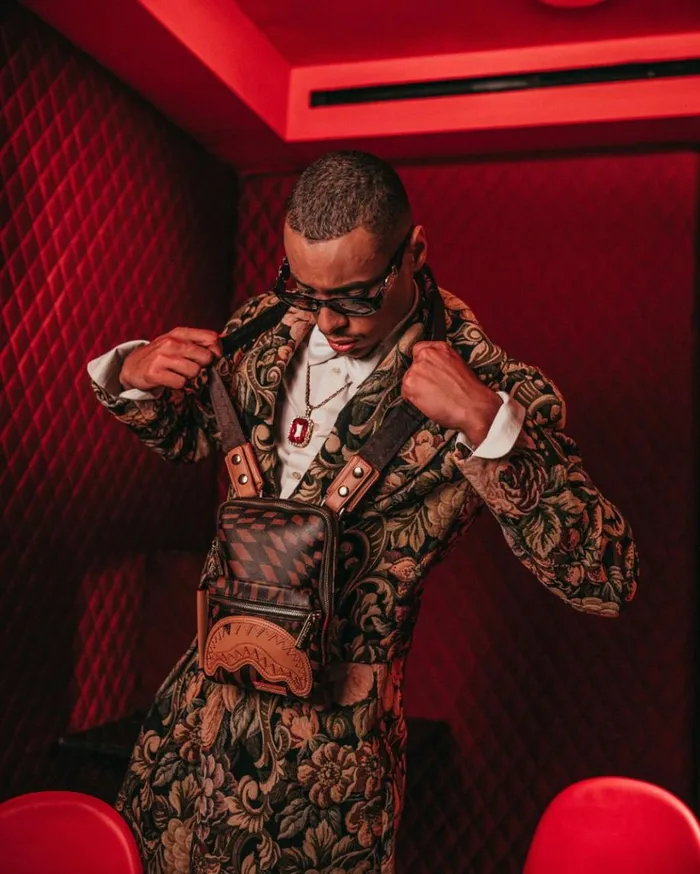 SPRAYGROUND TRIPPY HENNY SLING Bags