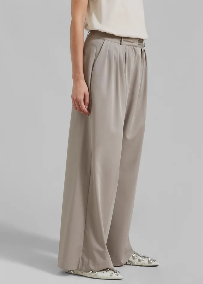 The Frankie Shop Bottoms Catalina Pleated Trousers 8211 Grey 8211 Women