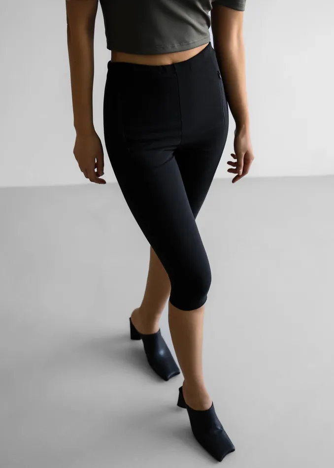 The Frankie Shop Bottoms Desara Capri Leggings 8211 Black 8211 Women