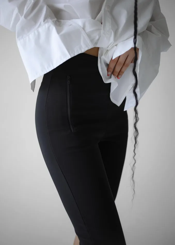 The Frankie Shop Bottoms Desara Capri Leggings 8211 Black 8211 Women