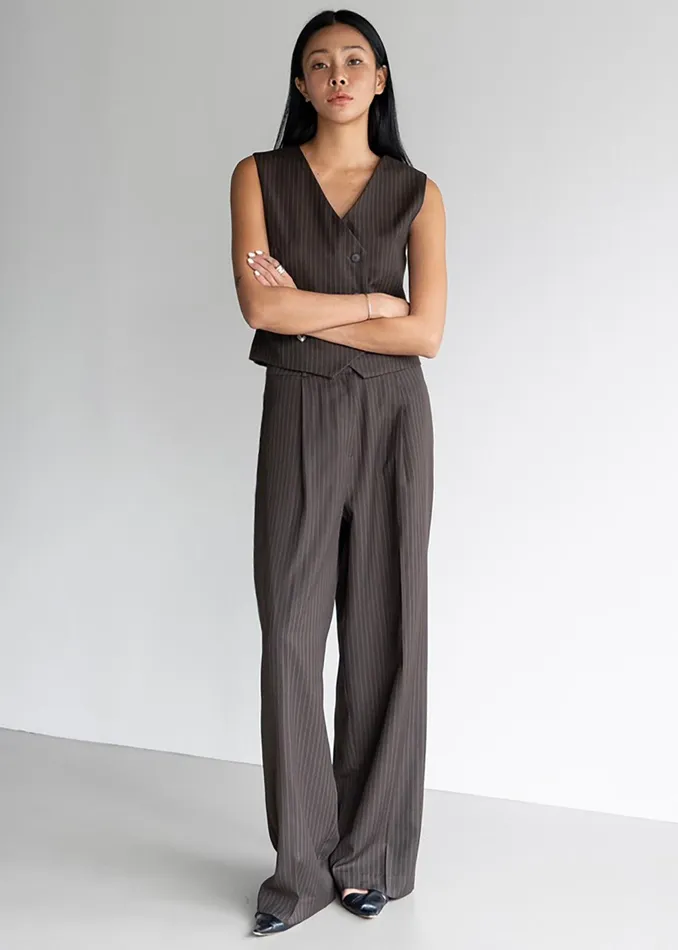 The Frankie Shop Bottoms Ivey Pintuck Trousers 8211 BrownWhite Pinstripe 8211 Women