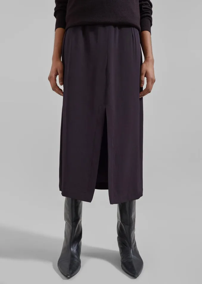 The Frankie Shop Bottoms Judy Midi Skirt 8211 Dark Plum 8211 Women