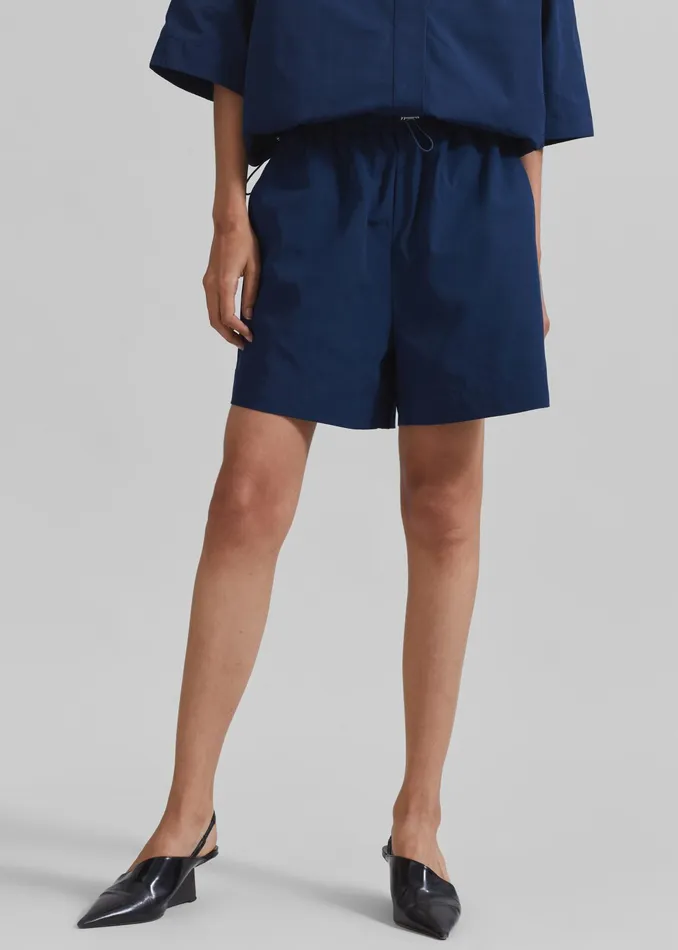 The Frankie Shop Bottoms Samse Samse Salulu Shorts 8211 Pageant Blue 8211 Women