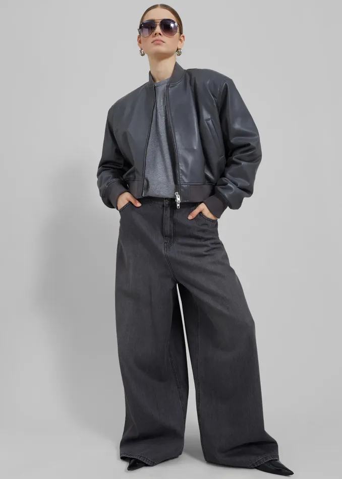 The Frankie Shop Bottoms Sasha Wide Leg Jeans 8211 Dark Grey 8211 Women