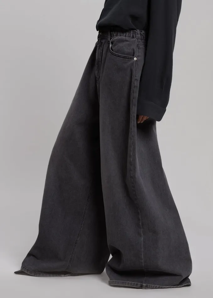 The Frankie Shop Bottoms Sasha Wide Leg Jeans 8211 Dark Grey 8211 Women