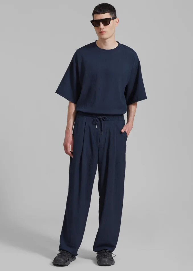 The Frankie Shop Tops Eliott Crinkle Tee 8211 Navy 8211 Men