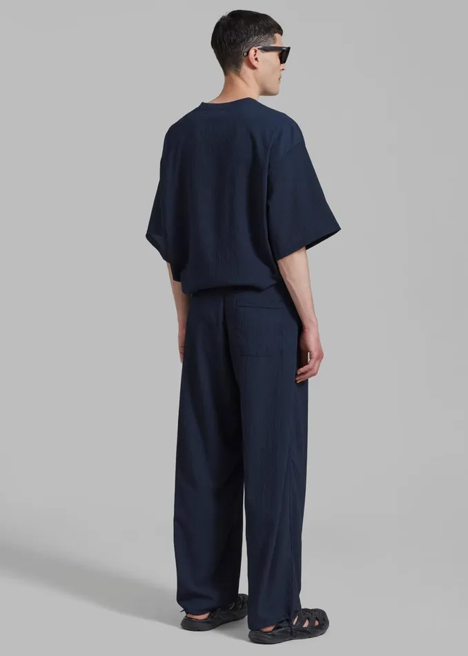 The Frankie Shop Tops Eliott Crinkle Tee 8211 Navy 8211 Men