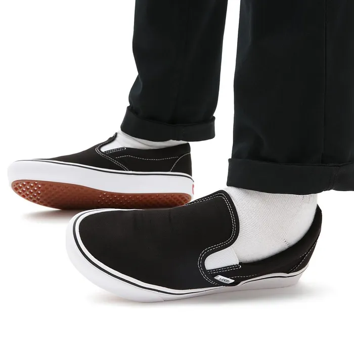 Vans View All Men Classic ComfyCush SlipOn Shoes Black