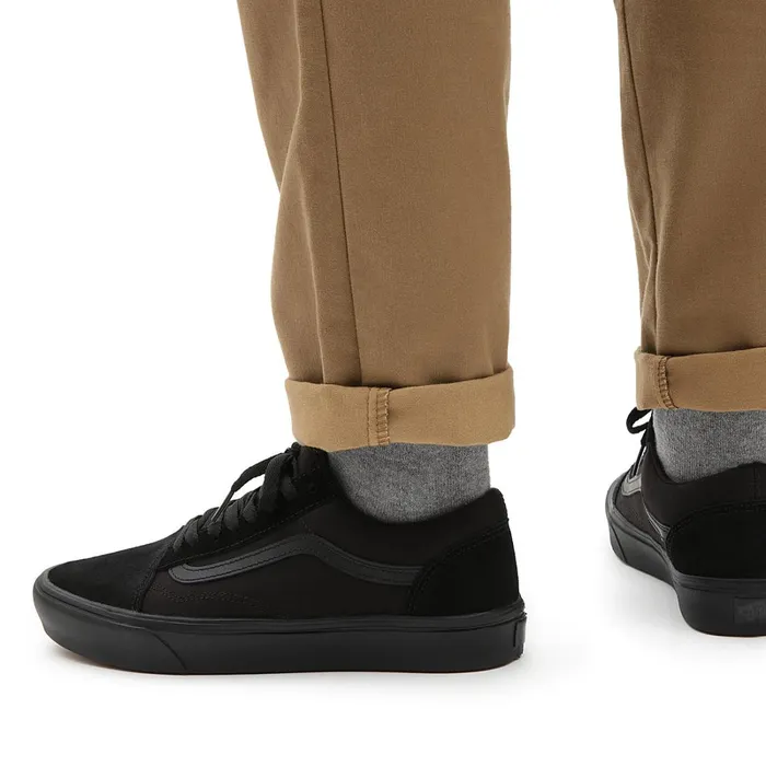Vans View All Men Comfycush Old Skool Shoes Black