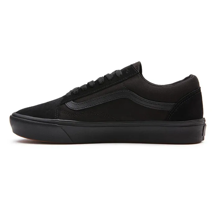 Vans View All Men Comfycush Old Skool Shoes Black