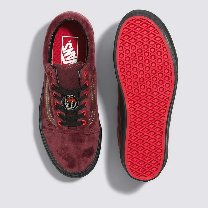 Vans View All Women Disney X Old Skool Stackform Shoes Red
